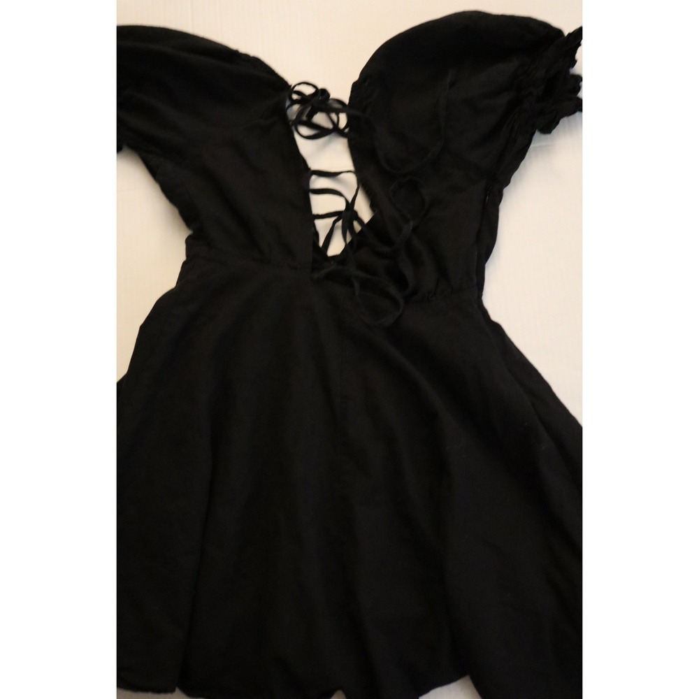 Princess Polly Black Lace Up Front Mini Dress Short Sleeve V-Neck Size 2